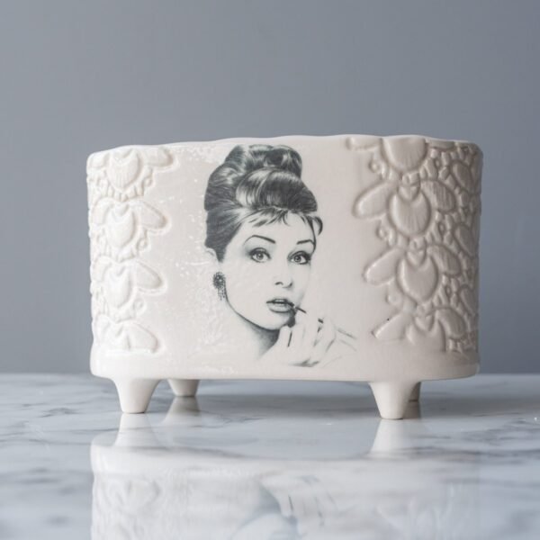 Redos keramikos rankų darbo saldaininė "Moteris"