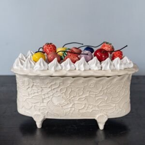 Rankų darbo keramikinis indelis "Pavlova"
