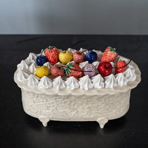 DSC07844-Edit.jpg Rankų darbo keramikinis indelis "Pavlova"