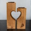 Giedriaus Juodžio ąžuolinė žvakidė iš dviejų dalių "Širdis"