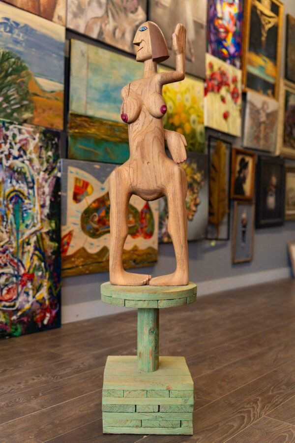 Alvydo Seibučio medinė statula