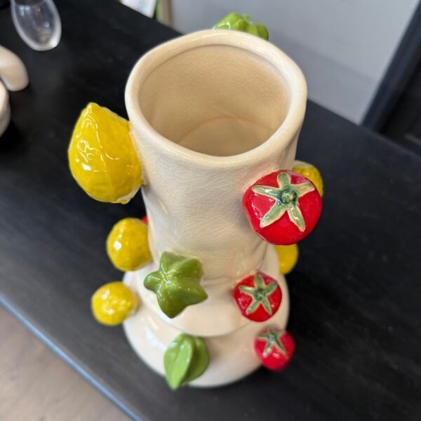 Vaza "Alsuojanti vasara"