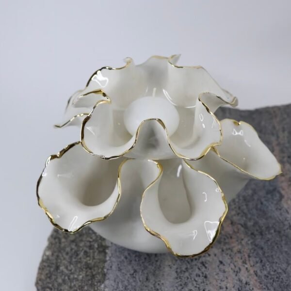 image0-1-1.jpeg Šeimos židinys, žvakidė "Auksinės linijos"