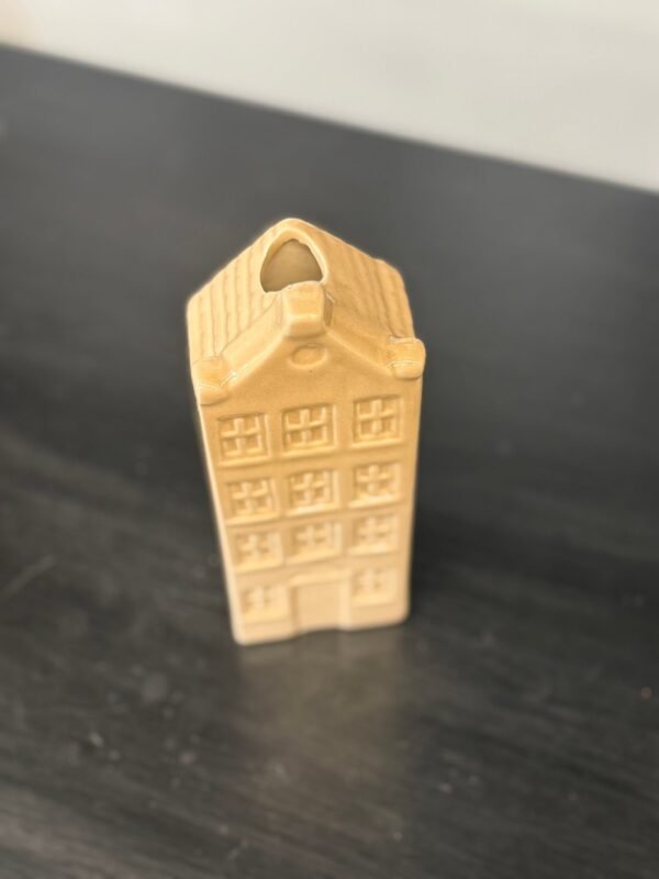 Keramikinė vazelė „Olandijos namelis“