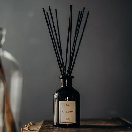 BY VELCHEVA Namų kvapas