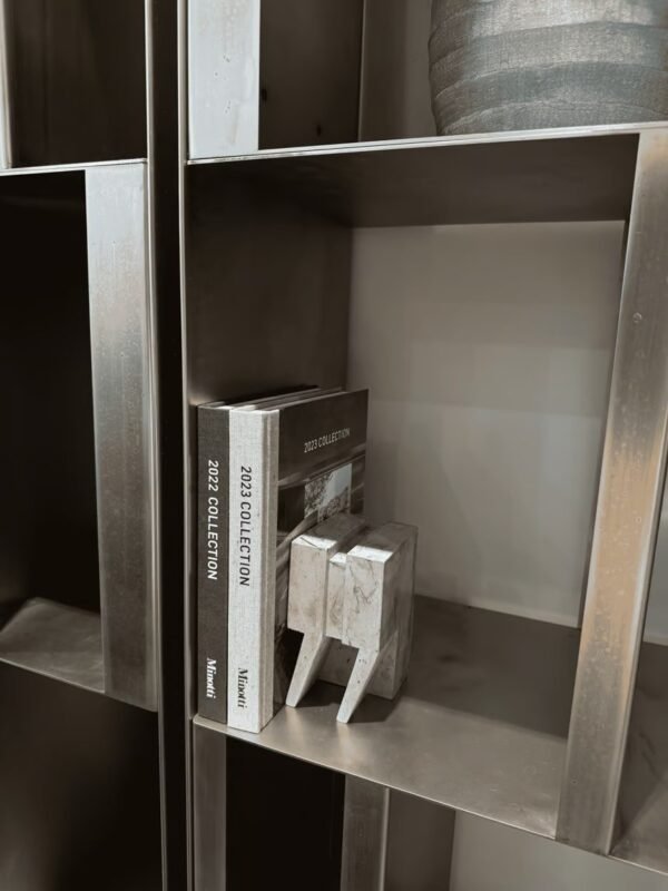 Knygų laikiklis „Kabutės“