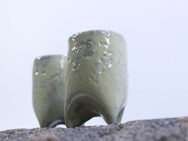 store_01HQ6P0YRTS7P3Y78CYRGR9BE9_assets_1732050144037-IMG_9339.jpg Keraminis puodelių ir servetėlių dėklo rinkinys