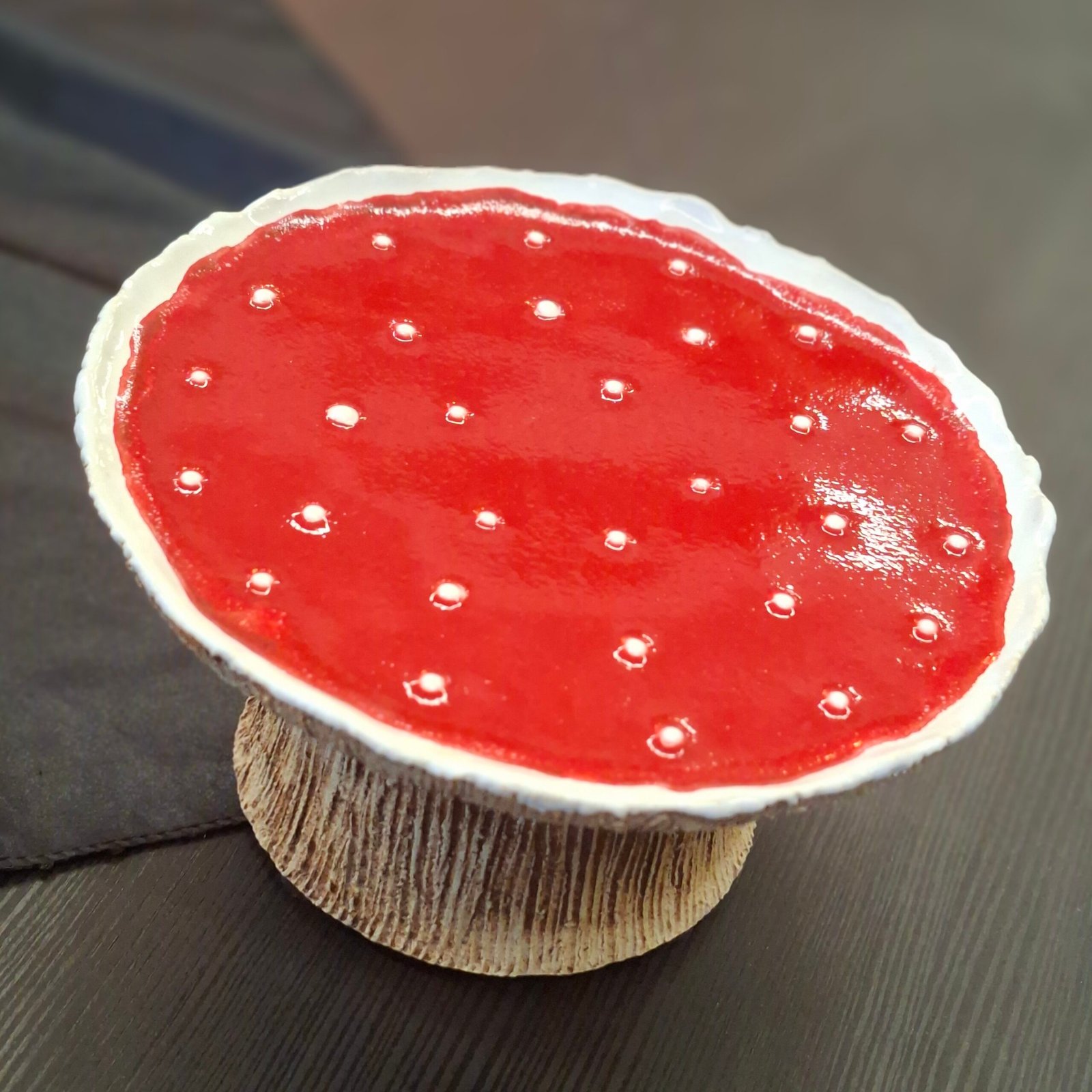 Keraminė tortinė / stovas pyragui "Musmirė"