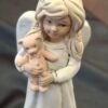 Keraminė statulėlė „Angelėlis su meškiuku“