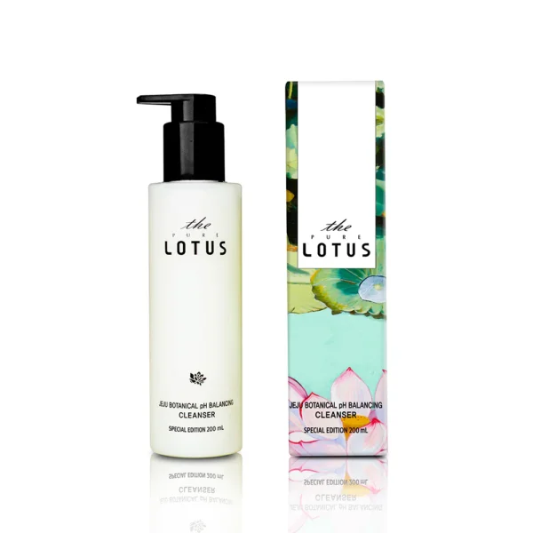 THE PURE LOTUS Jeju Botanical pH prausiklis, 200 ml